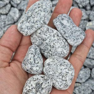Dekorativni kamen Oblutak GRANIT 1-3cm 25kg